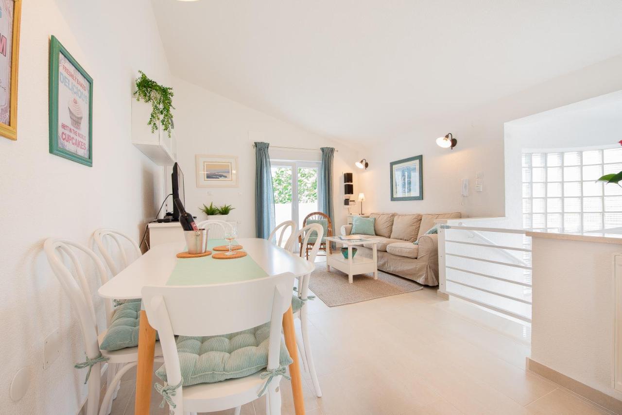Spacious Chic Apartment