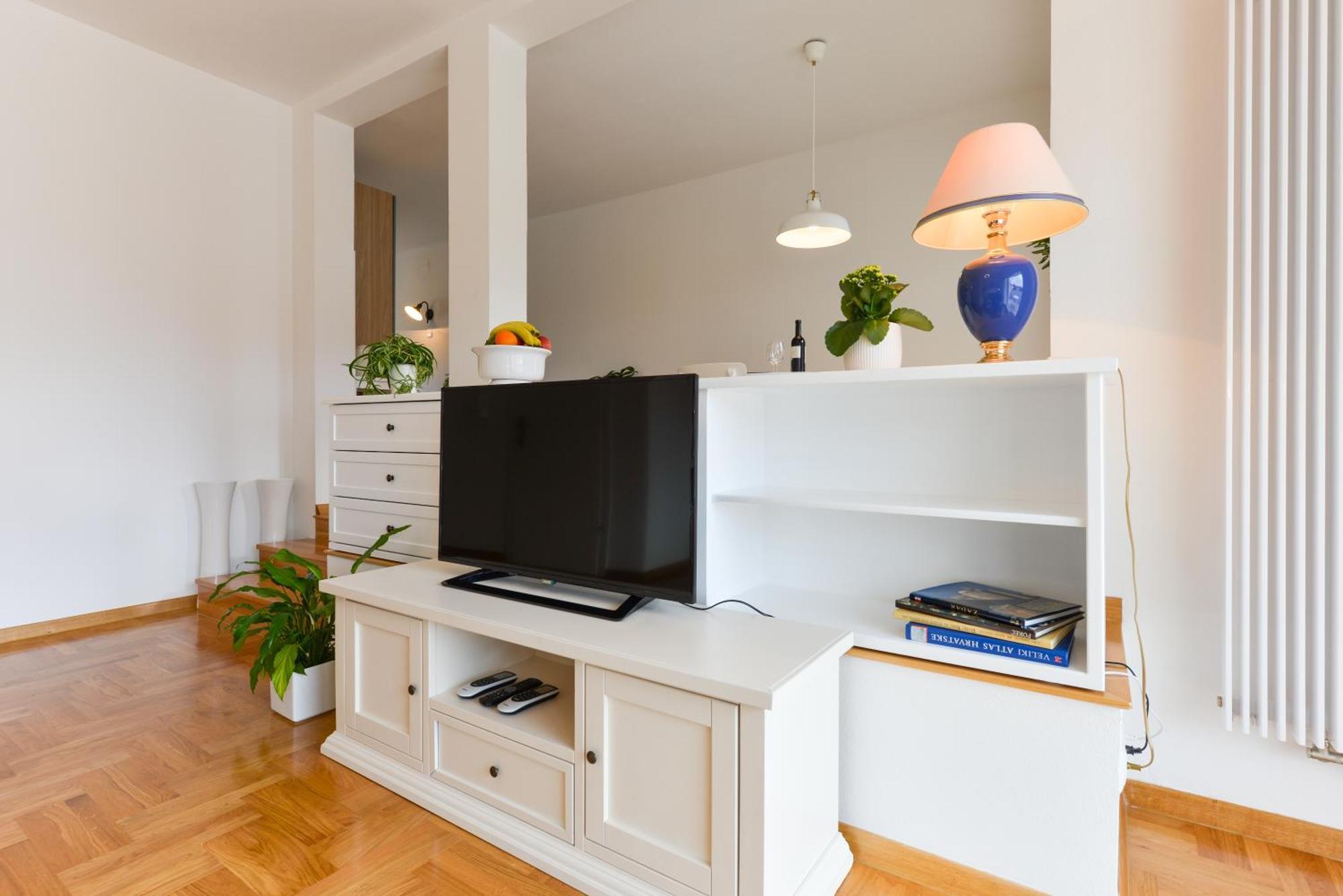 Spacious Chic Apartment Zadar