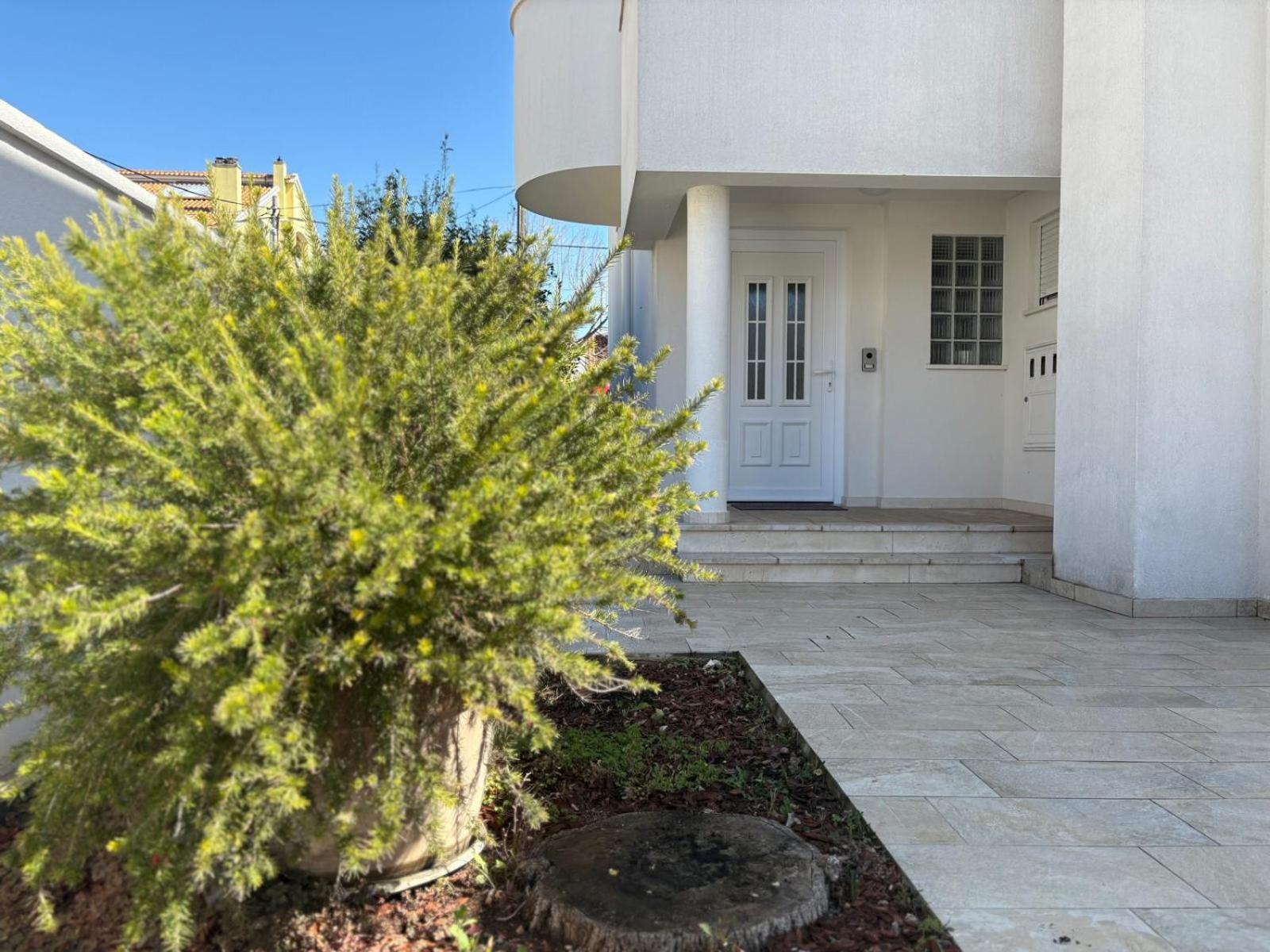 Spacious Chic Apartment Zadar